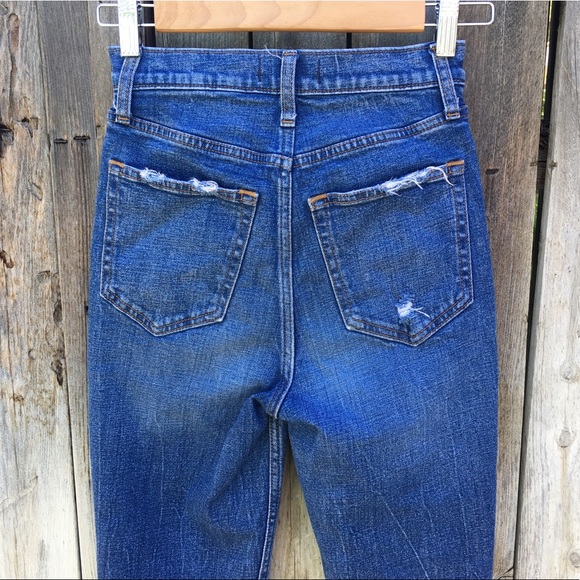 Abercrombie & Fitch Ultra High Rise Mom Jean Distressed Blue 00 - Picture 10 of 16